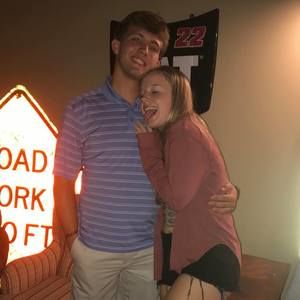 Meet your Posher, Cameron